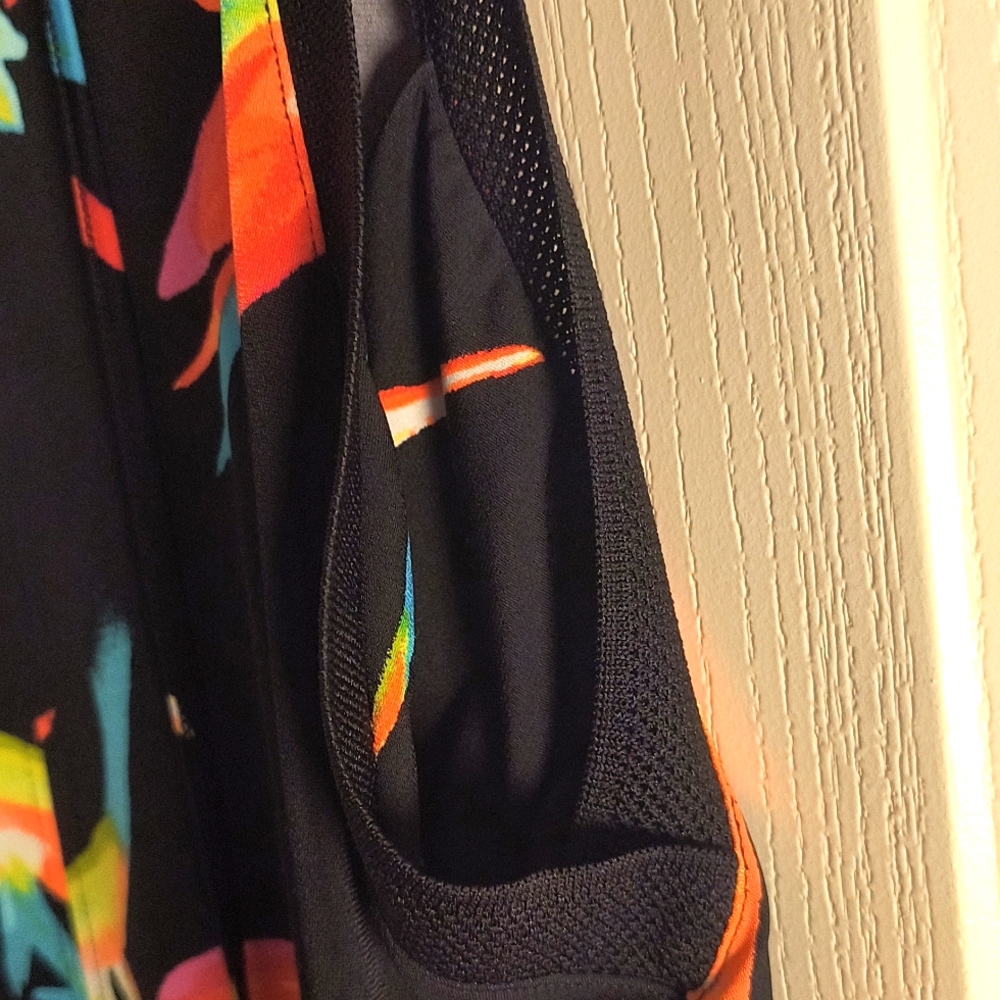 Worthington Hawaiian Floral Sleeveless Top XL EUC - Picture 4 of 8